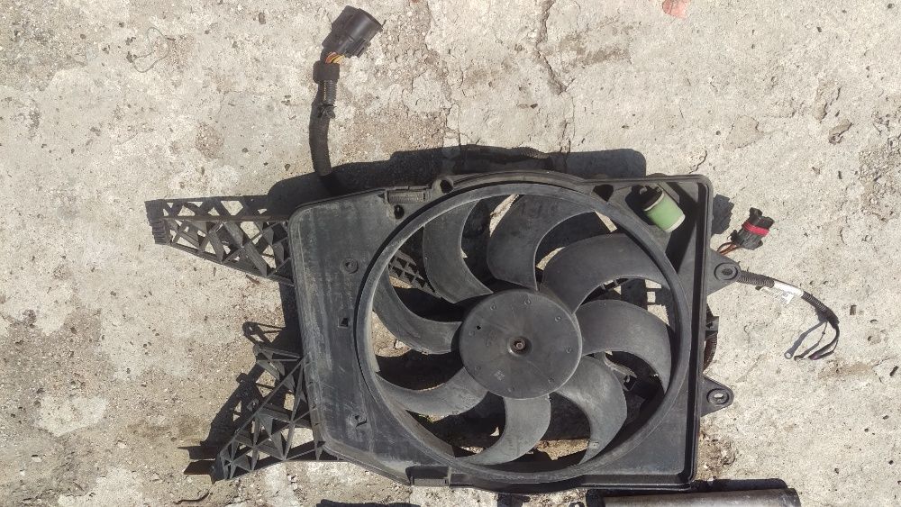 OPEL CORSA 1.3 -НА ЧАСТИ опел корса Д 1.3 дизел 2009г