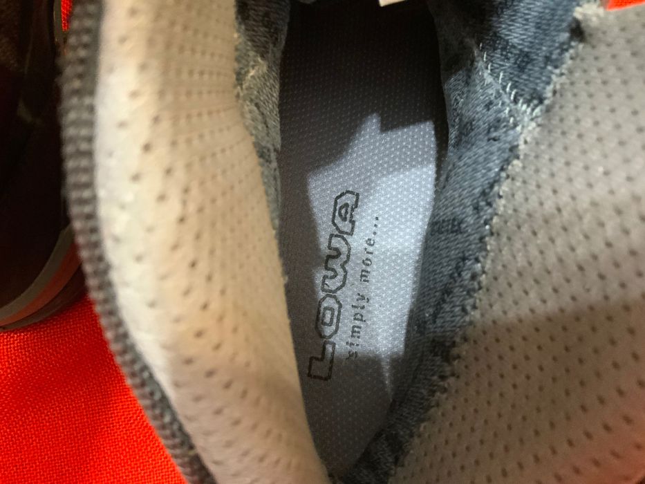Lowa gore-tex-оригинлни обувки 40 номер