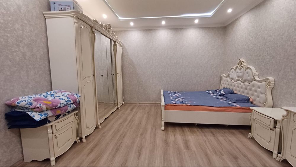 Спальный гарнитур сатылады