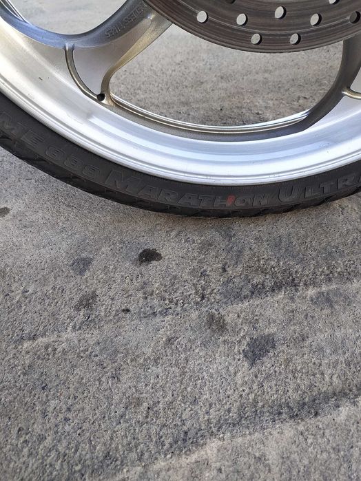 Предна гума за мотор 120/70/21