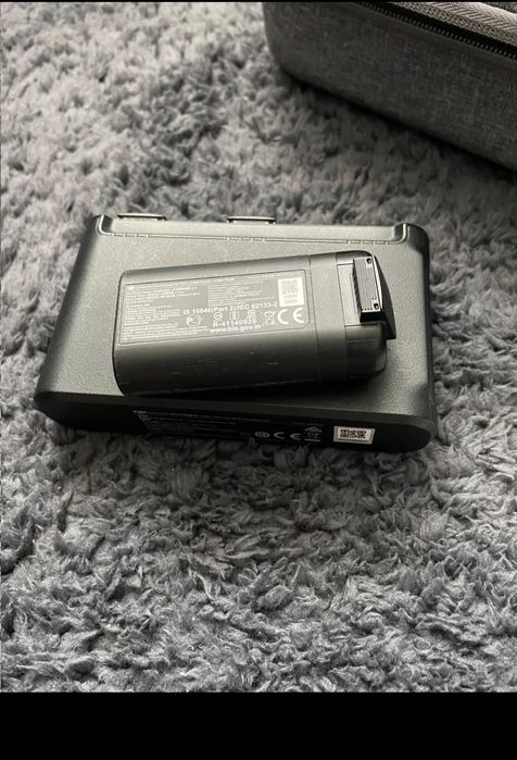 Vând sau schimb Drona DJI Mavic mini fly more combo