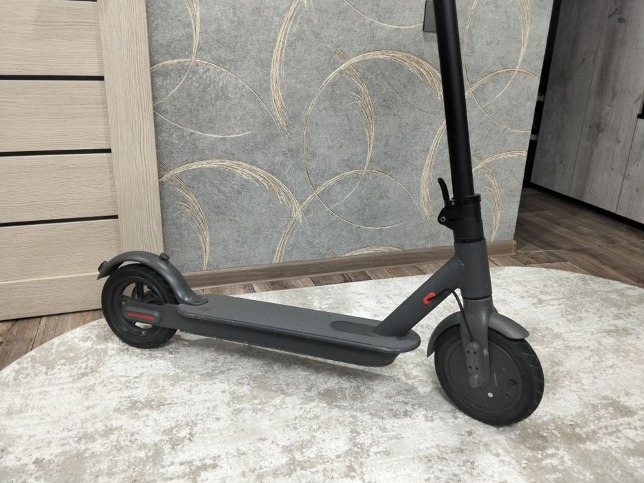 Продам электросамокат