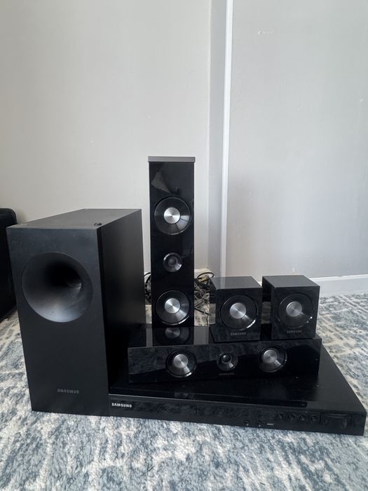 Продам колонки в отличном состояни