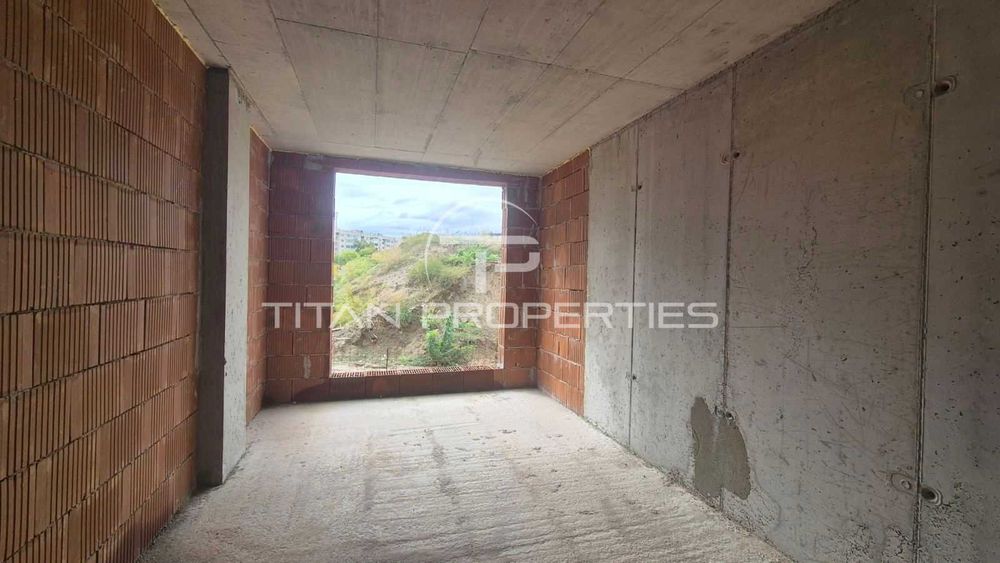 Тристаен апартамент Христо Смирненски