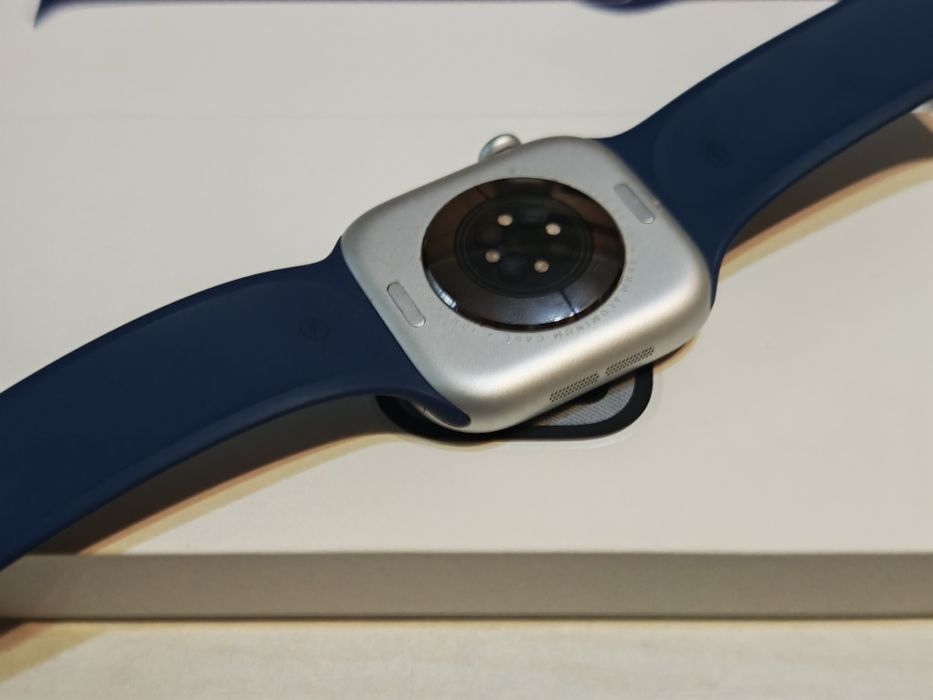 Отличен Apple Watch 10 46 mm GPS Гаранция