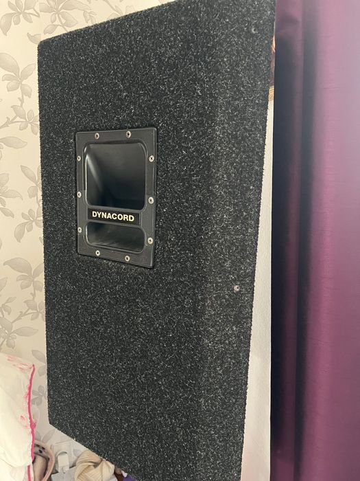 Vând Dynacord F150