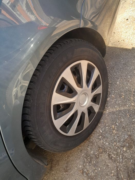 Jante  cu anvelope Michelin 195 65 R15  / 5x112