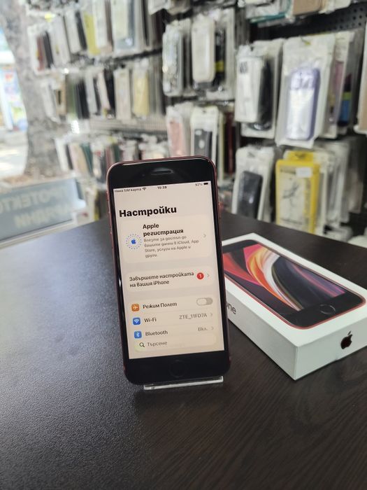 Apple iPhone SE 2020 64GB Red