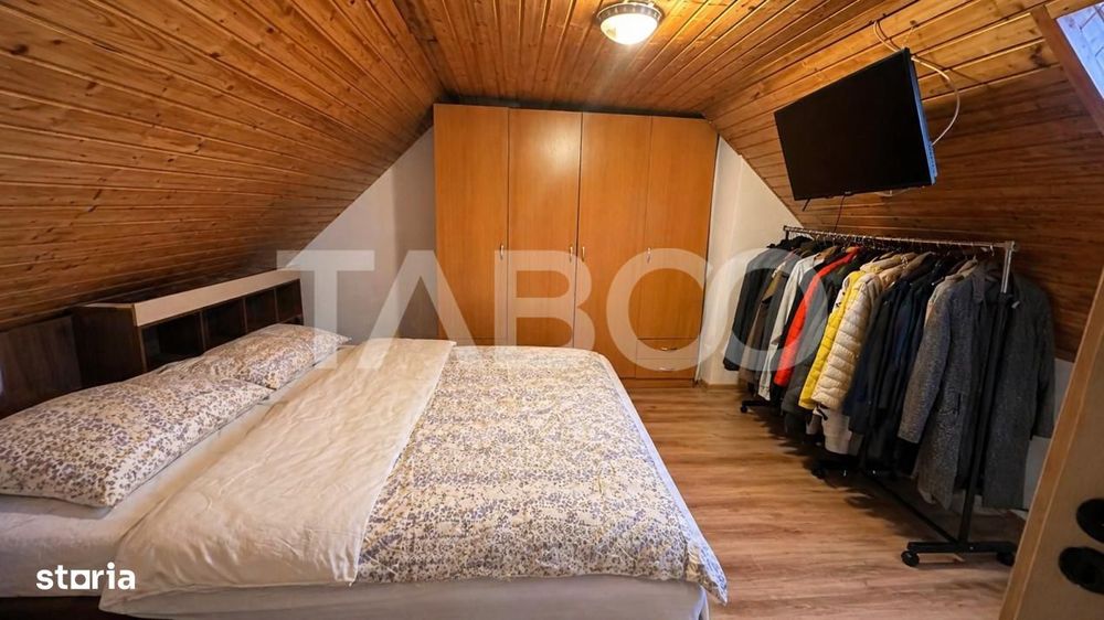 Apartament de vanzare 3 camere la casa si pivnita Selimbar Sibiu — fotografia 3
