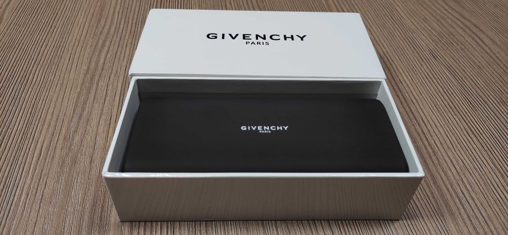 Очила GIVENCHY ... Мъжки