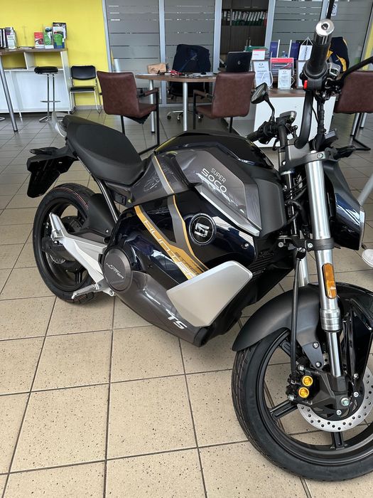 Motocicleta electrica Super Soco street hunter Ts