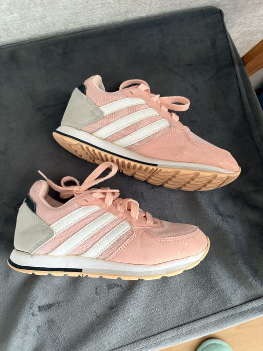 Маратонки адидас, непромокаеми обувки New feel Decatlon