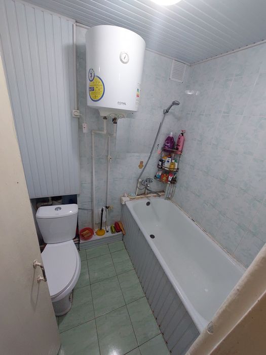 2ламчи ва накд пулга Каллинскийда 1 хона 2 хона килинган квартира соти