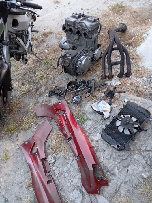 Kawasaki zzr 600 - НА ЧАСТИ