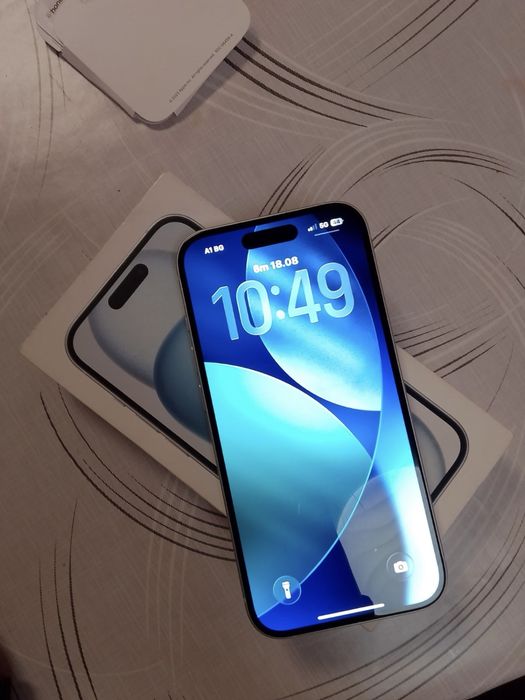 iphone 15 blue .