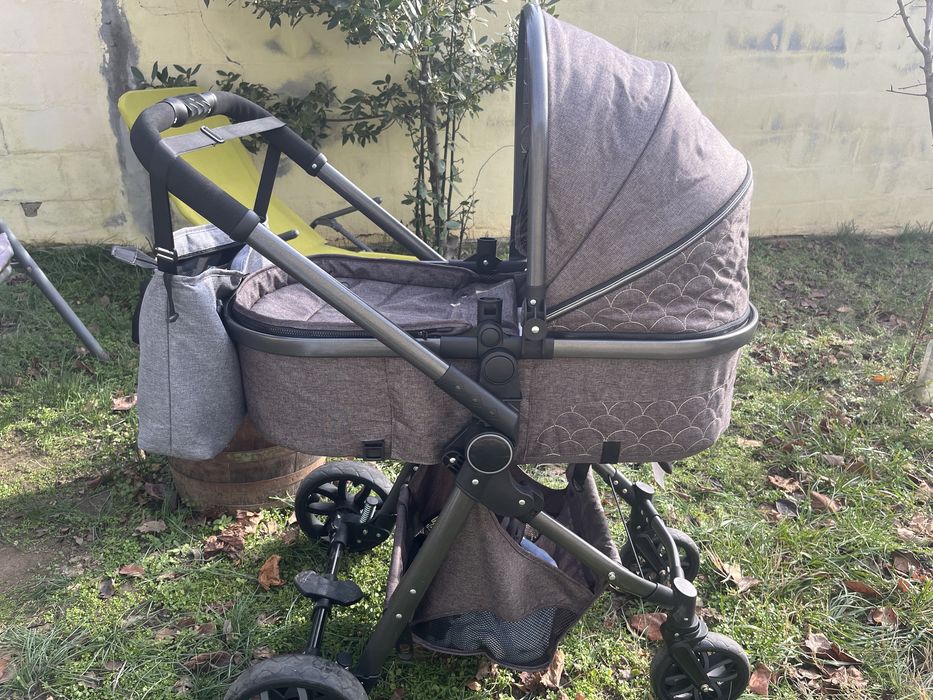 Детска количка 3в1 с подаръци