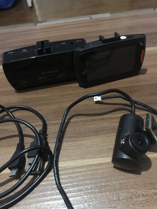 видеорегистраторы