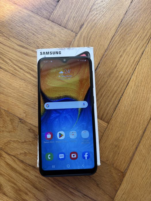 Samsung Galaxy A20e de 32  Gb Dual  Black