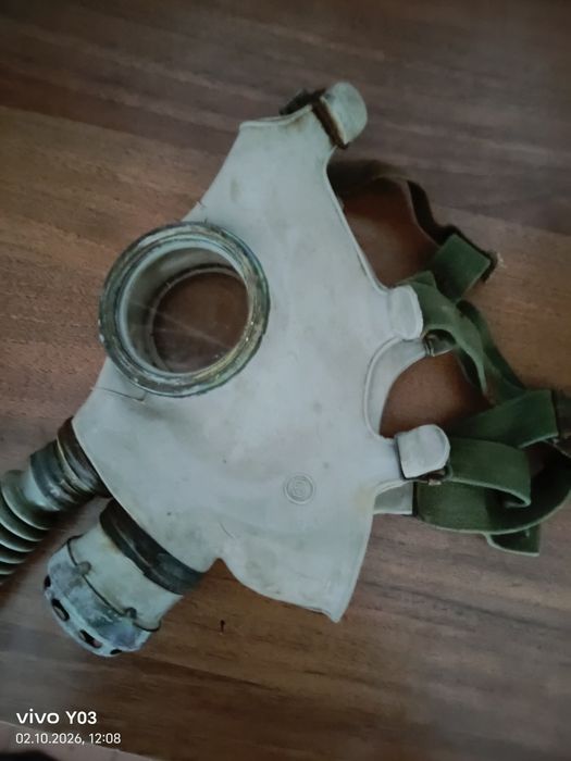 Продам противогаз гп4