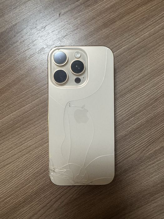 iPhone 16 Pro на 256 Gb