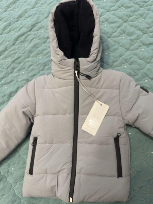 Куртка детская 1.5-2 года новая