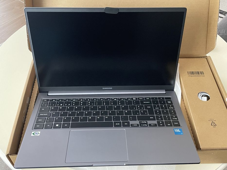 Samsung galaxy book 4