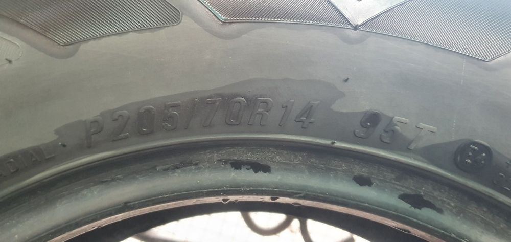 Балон 205/70 R14