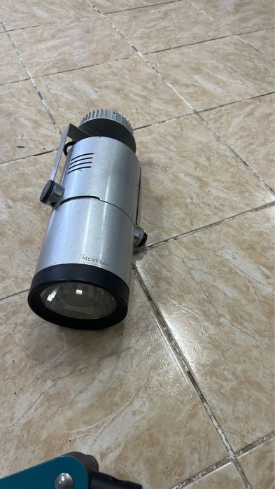 Продам прожектор для фото