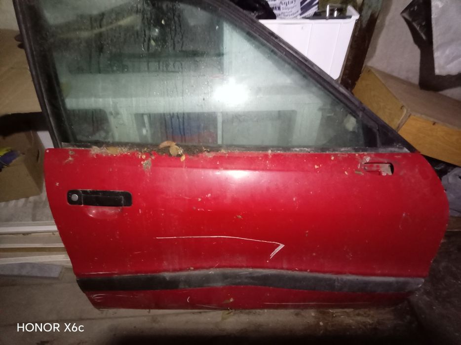 Продам двери на Ауди 80б3