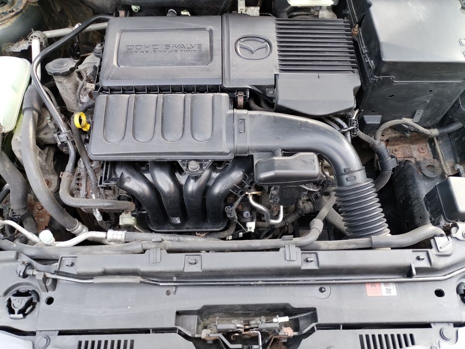 Vând Mazda 3, întreținut, aflat în stare bună.