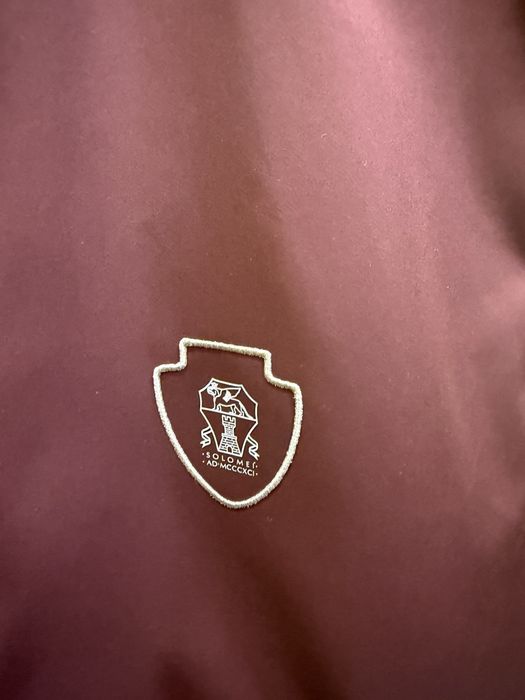 Продам жилетку Brunello срочно!