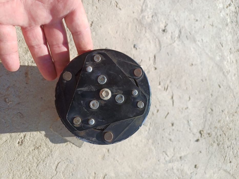 Компрессор от кондиционера