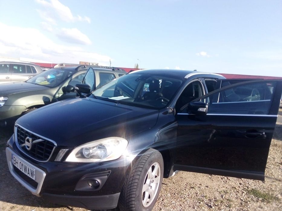 VOLVO XC60 2010 — imagine 2