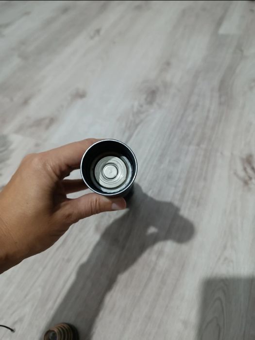 Lanterna militară MAG-LITE