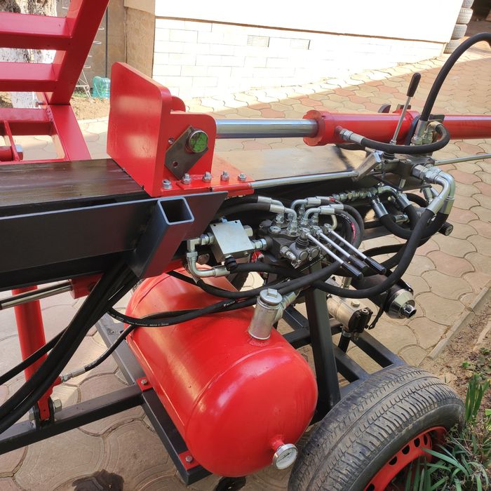 Despicator lemne, bușteni