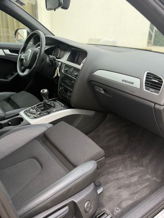 Audi a4 S-Line Quattro  An:2010