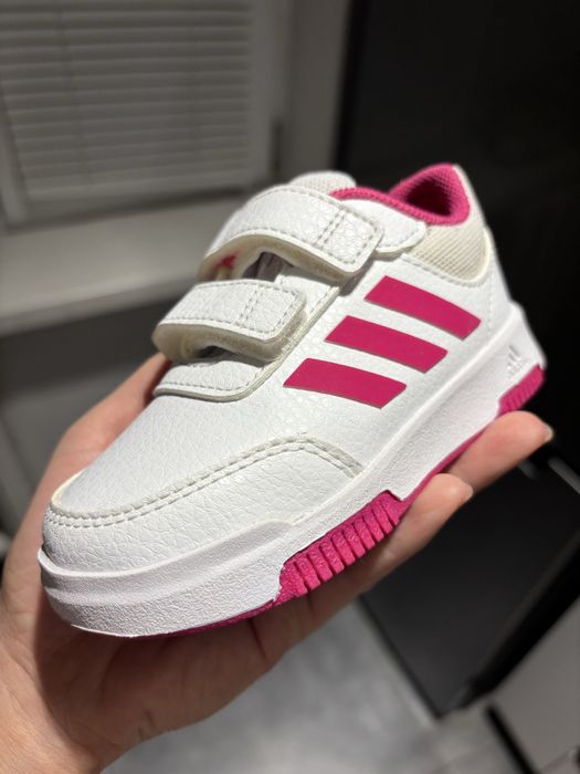 Детские кроссовки adidas новые