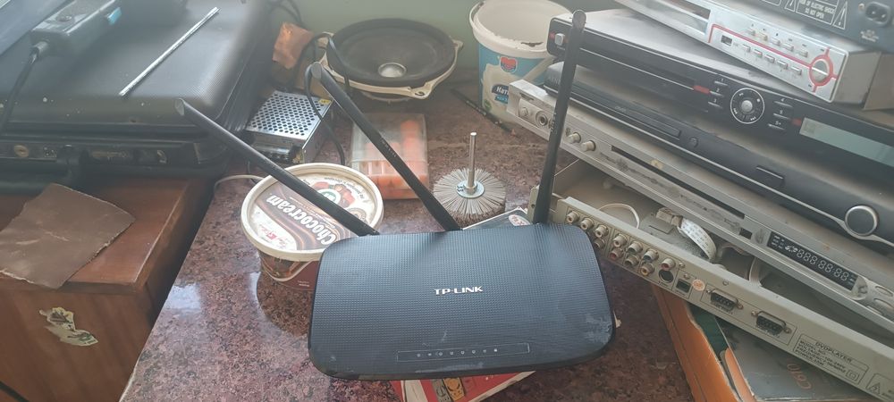 Продам wi-fi хороший целый
