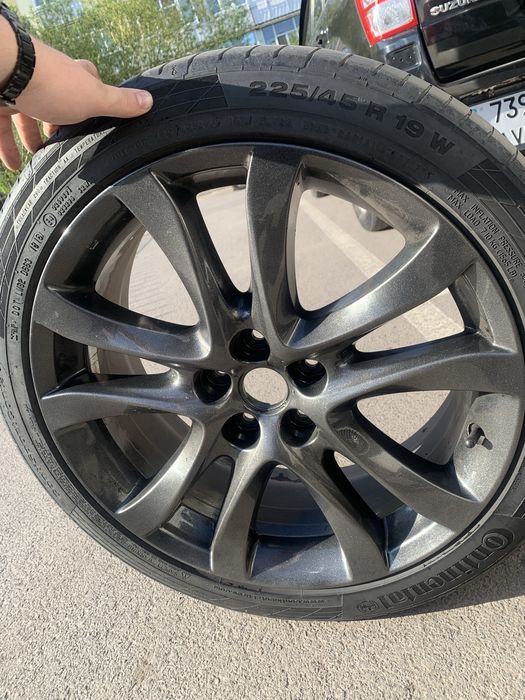 Диски Mazda R19 с резиной