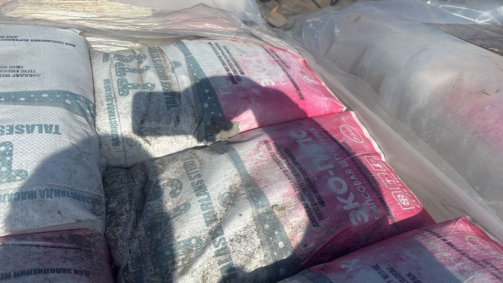 Брусчатка, бордюр, гипсовая шпаклевка