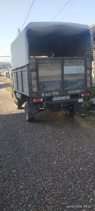 UAZ    UAZ.      UAZ