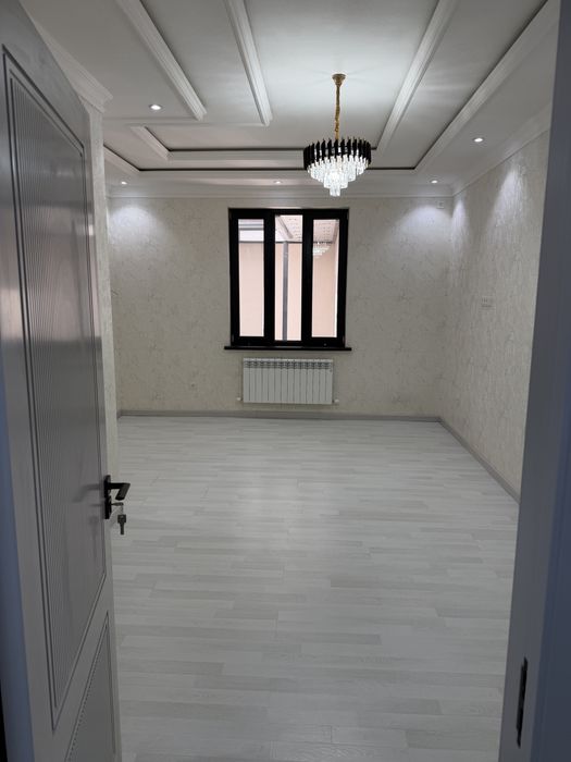 Уй сотилади яшнобод гузал 3/1/3