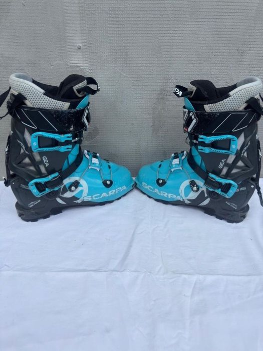 Clapari dama ski schi tura skimo Scarpa Gea RS Carve marime EUR:40 Mondo:25.5 last:101