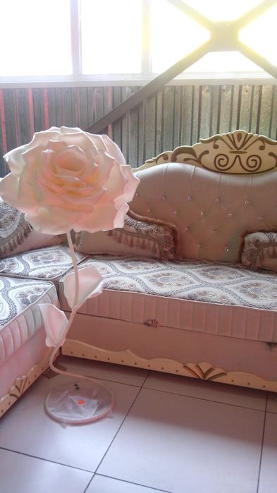 Светильники ростовые розы