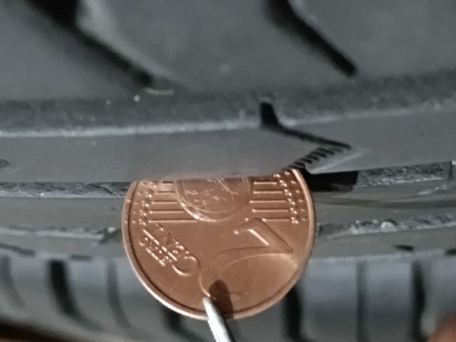 205/55/17  Continental Premium Contact 5