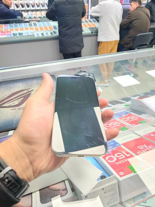 Продам б.у 16pro max 256gb natural titanium 99% емкость