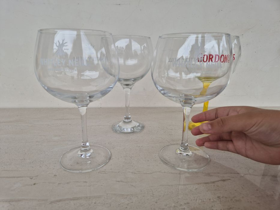 Нови чаши за джин и коктейли- 5 броя.