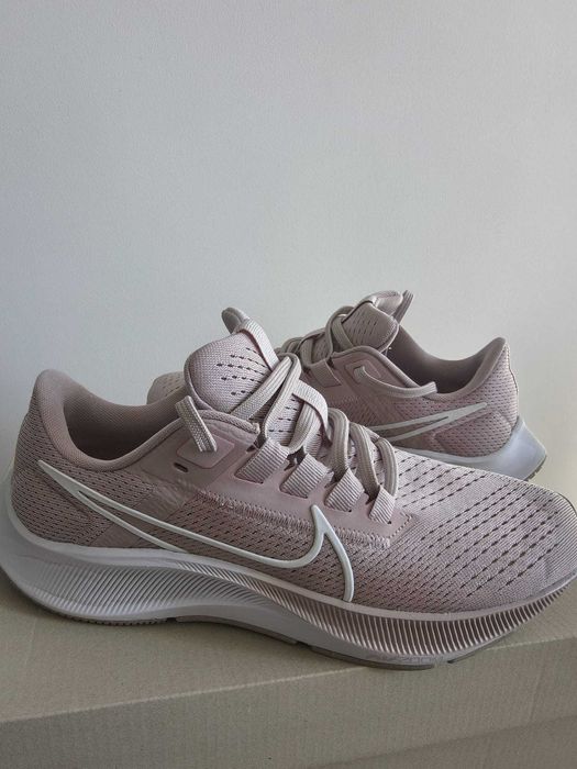 Nike Pegasus 38 (38.5)