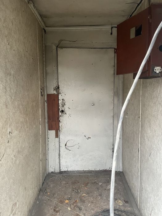 металлический вагончик