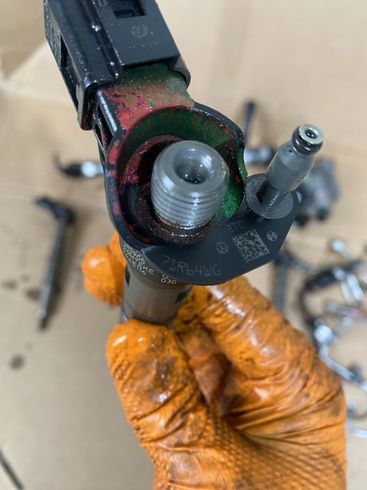 Kit injectie injector rampa pompa Audi VW 2.0 tdi CAG CAGA CBA CBB